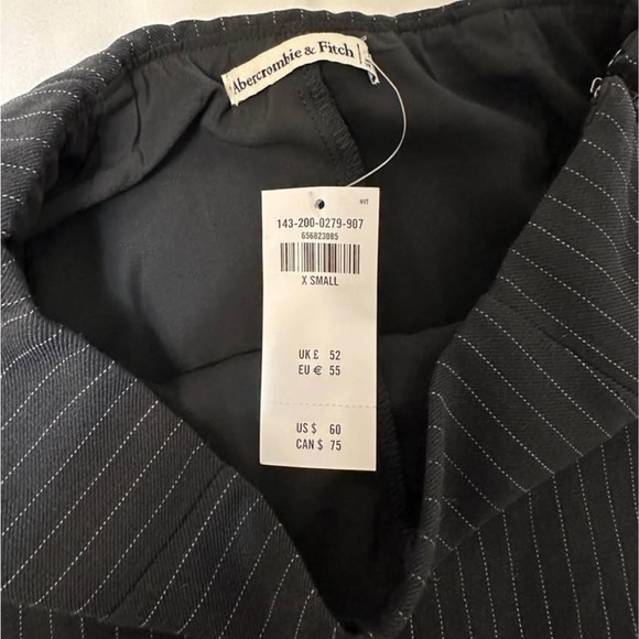ABERCROMBIE SKORT - Picture 5 of 6